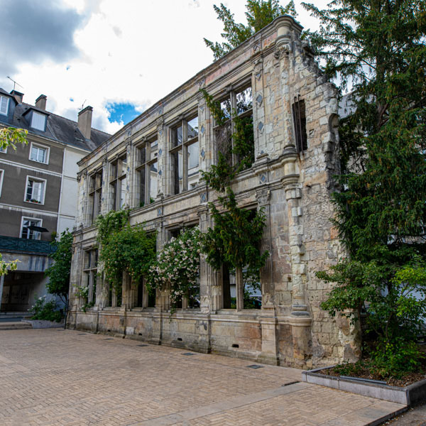 Palais de Beaune-Semblançay